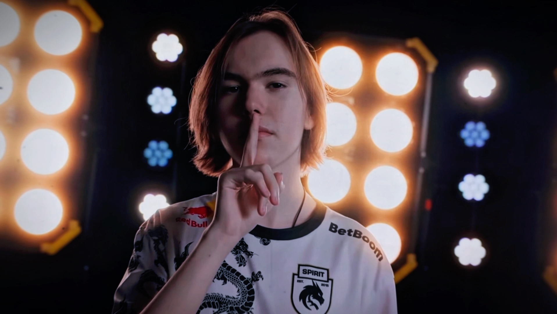 CSGO比分：ESL One科隆，Navi竟然0：2被coL打进败者组